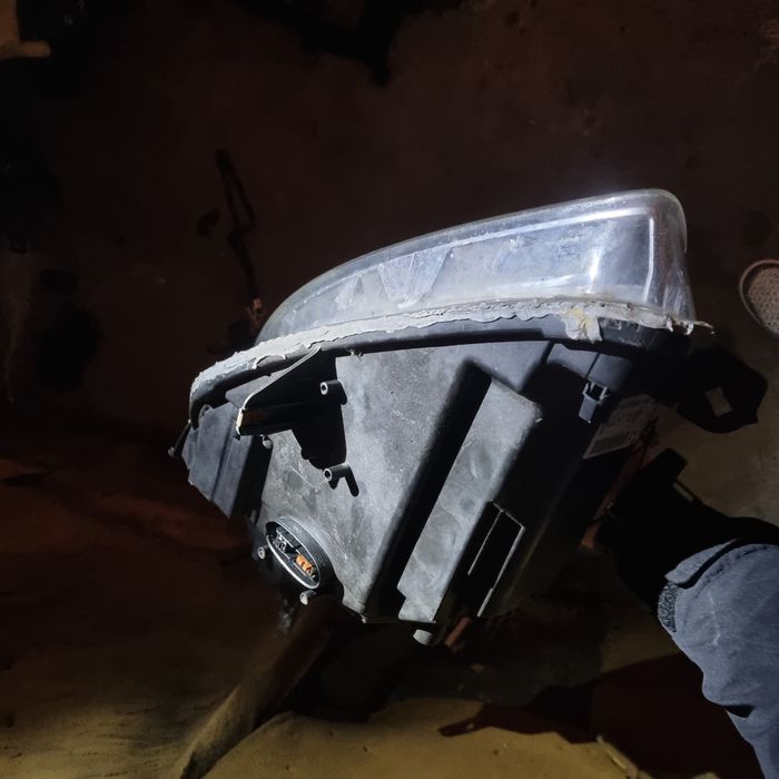 Opel insygnia A lampa bi-xenon led przednia prawa