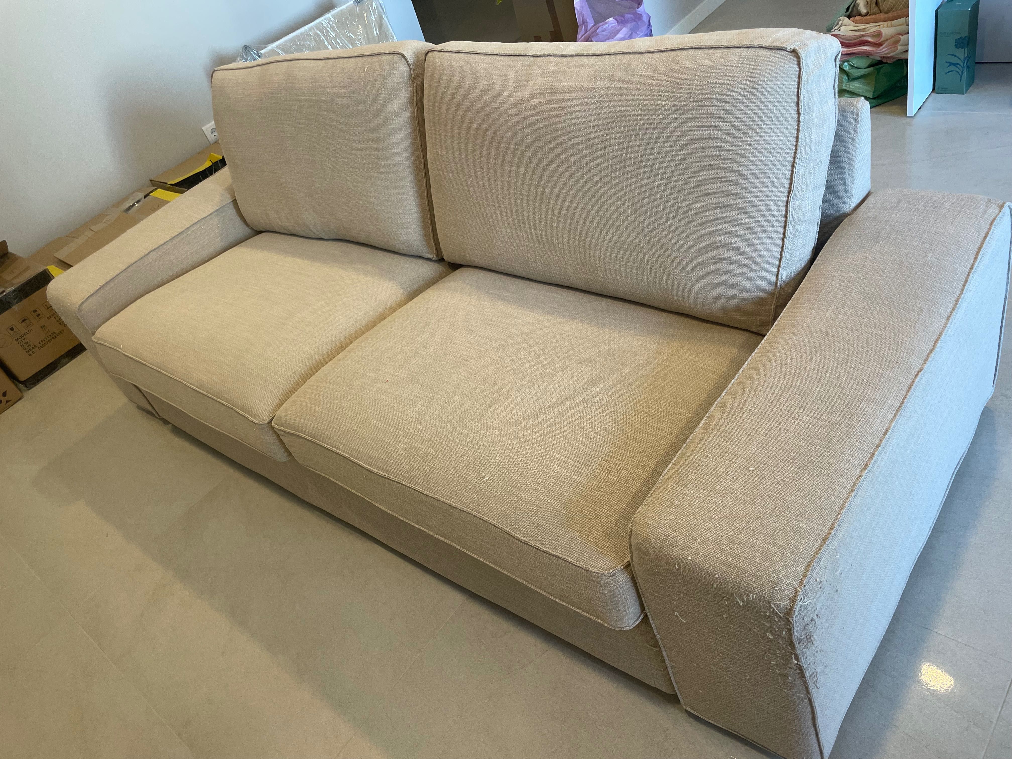 Sofá 3 lugares Kivik Ikea