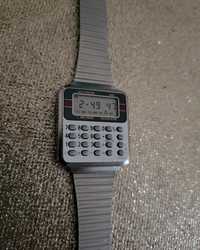 Zegarek z kalkulatorem
