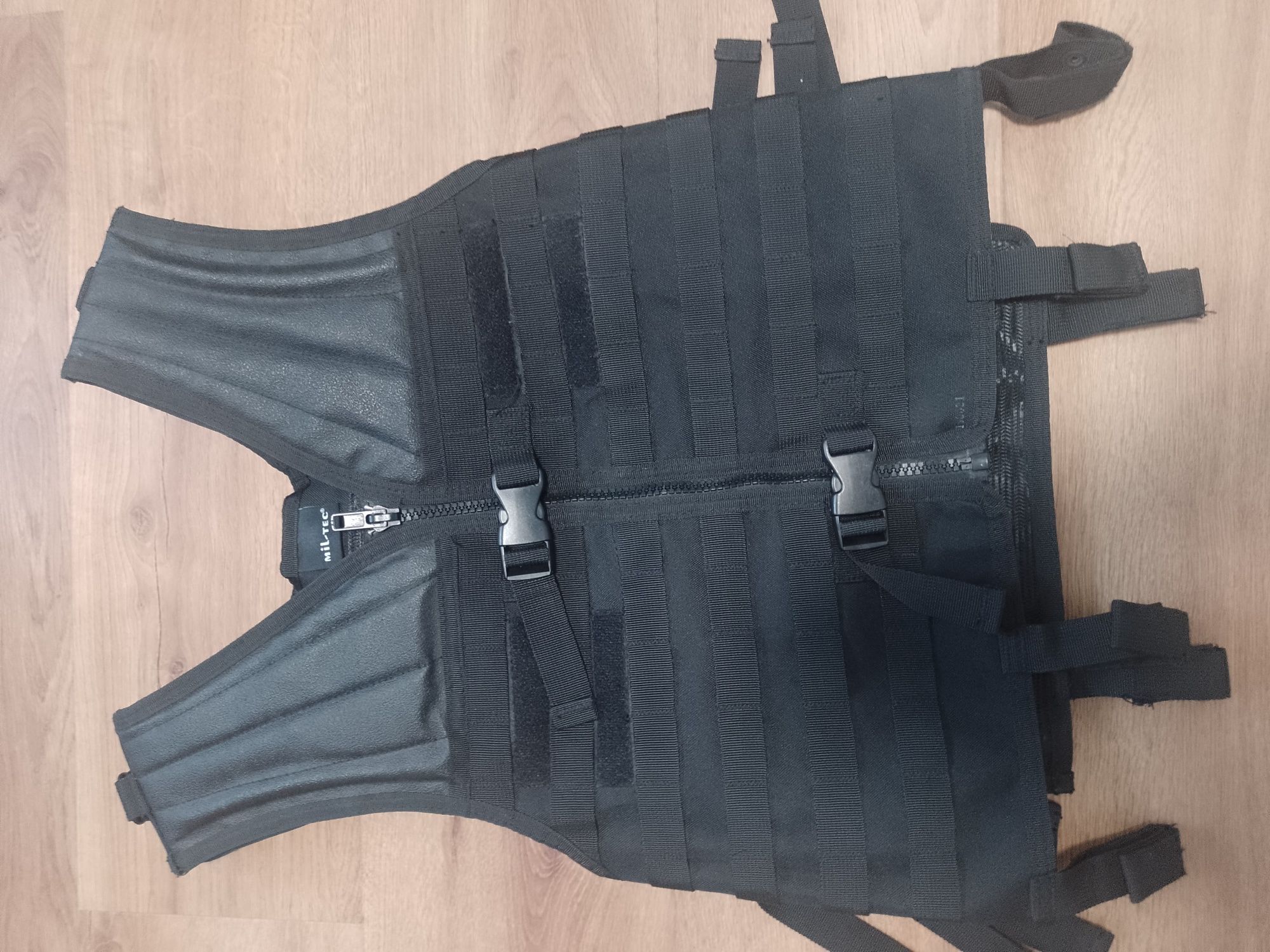 Kamizelka taktyczna Condor Modular Vest - Black (Bez dodatków)