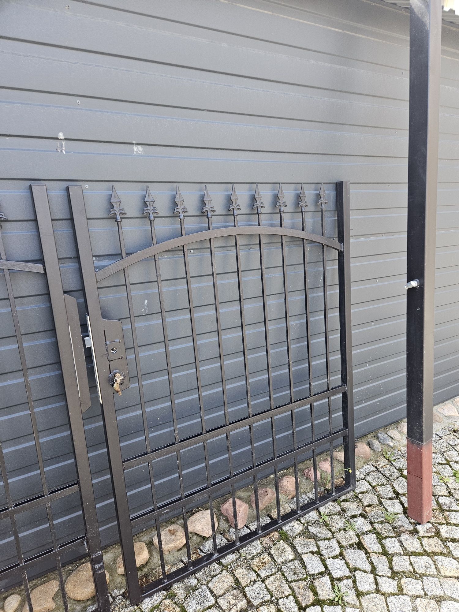 Brama kuta kompletna szer. 2.25x152