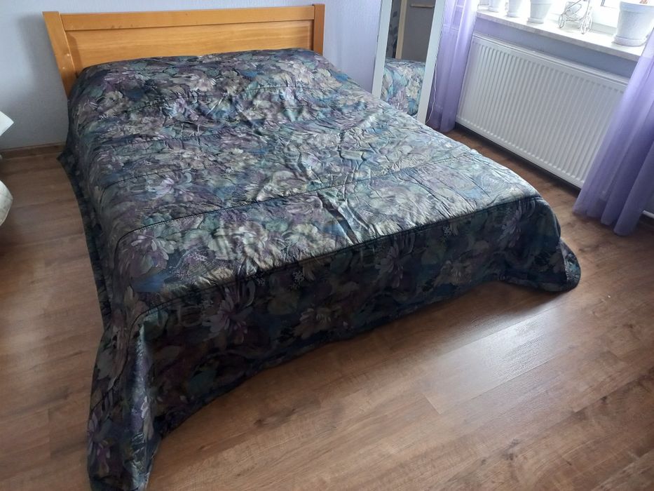 Czarno fioletowa narzuta na łóżko 250x270