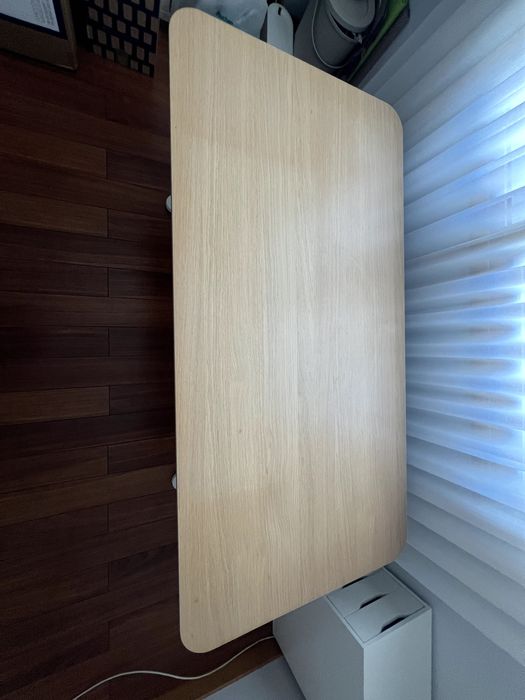 Secretária Bekant IKEA 160x80