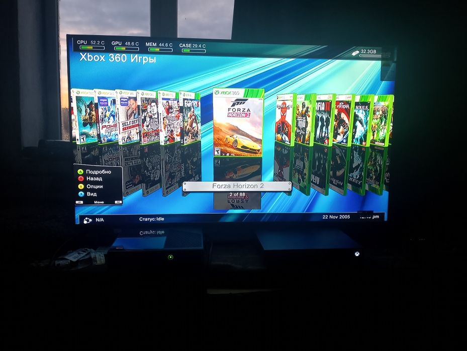 Продам Xbox 360e