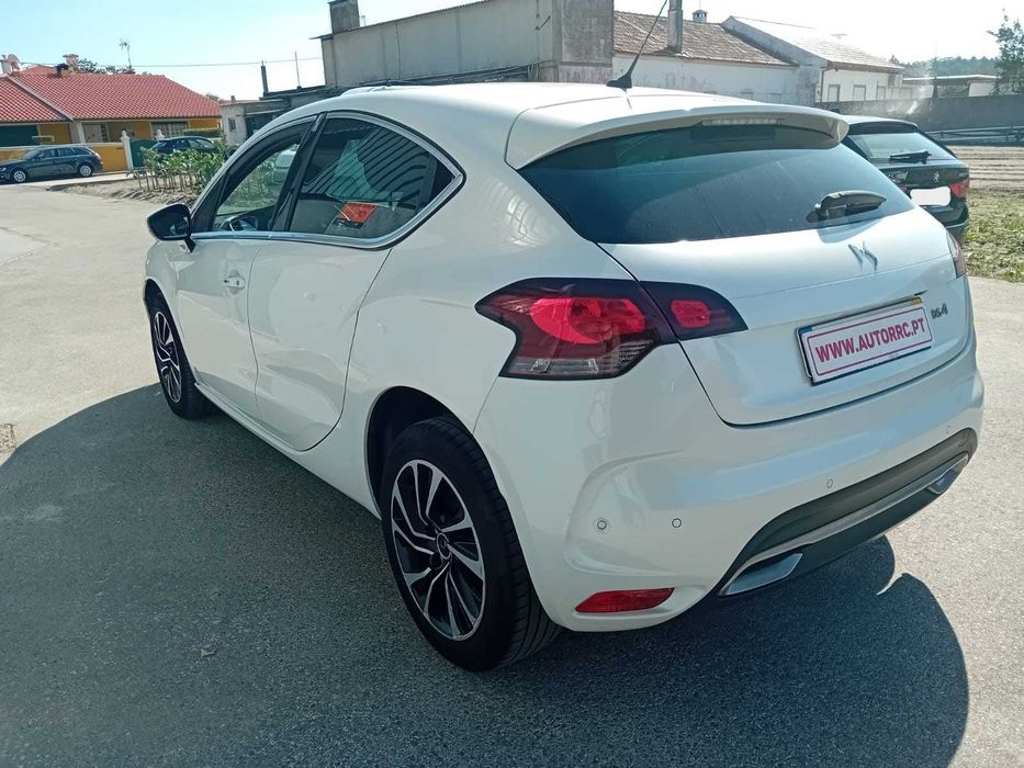 DS4 1.6 Bluehdi c/auto ( pequeno sinistro)