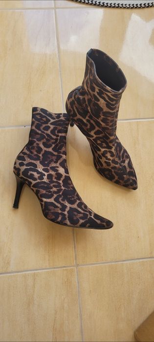 Ботинки панчохи лео 38р в гарному стані