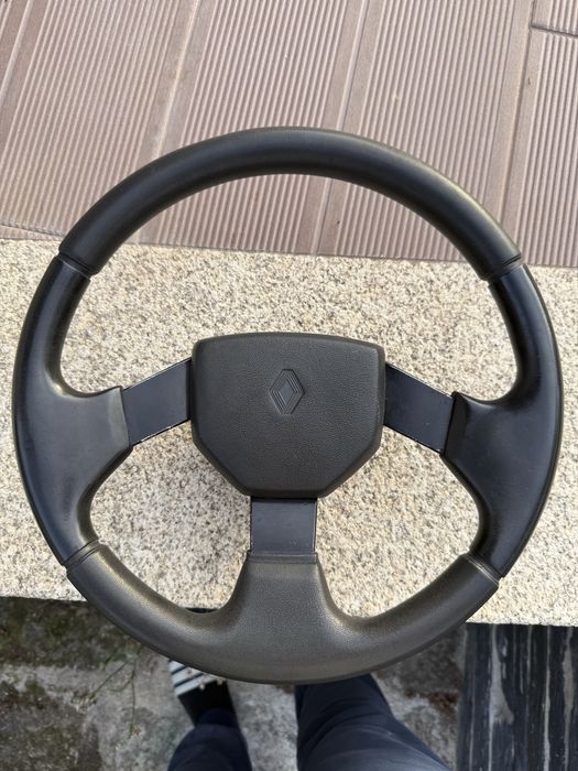 Volante renault clio
