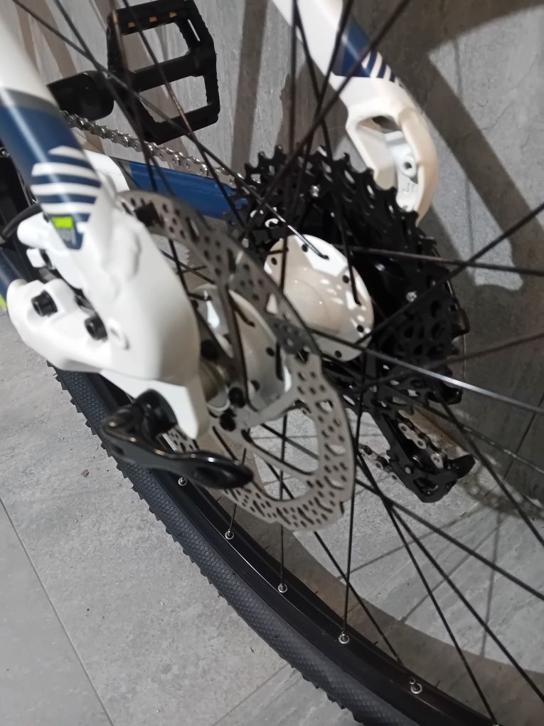 Rockrider 560 tam L