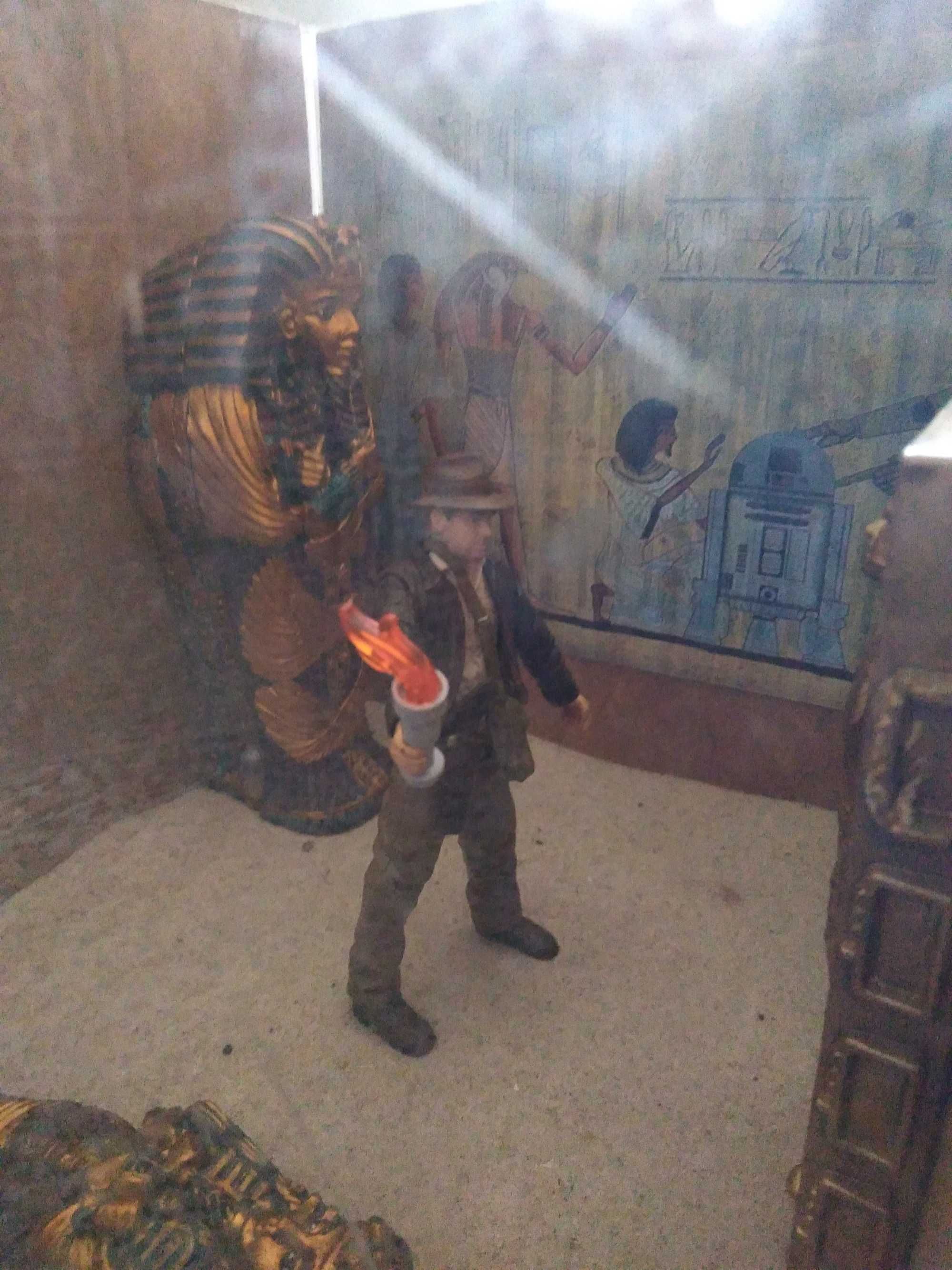 Indiana Jones Carbonite