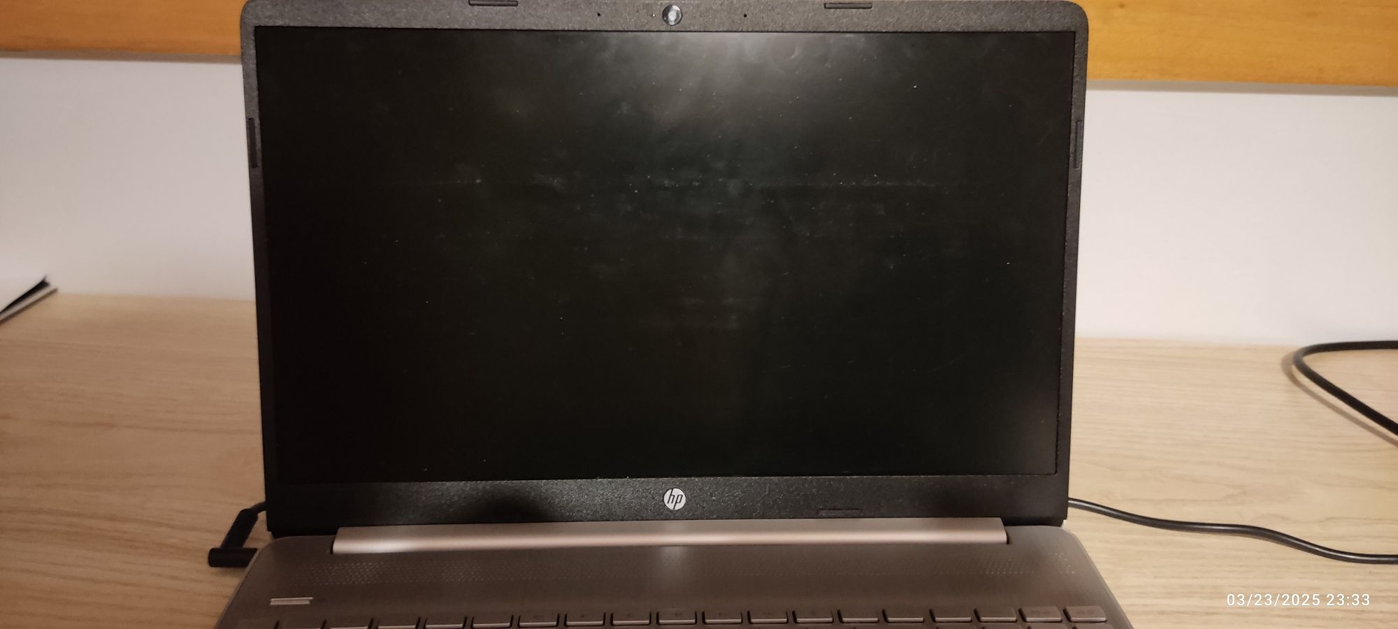 Portátil HP 15s-eq2015-np: Ryzen 5/16GB RAM