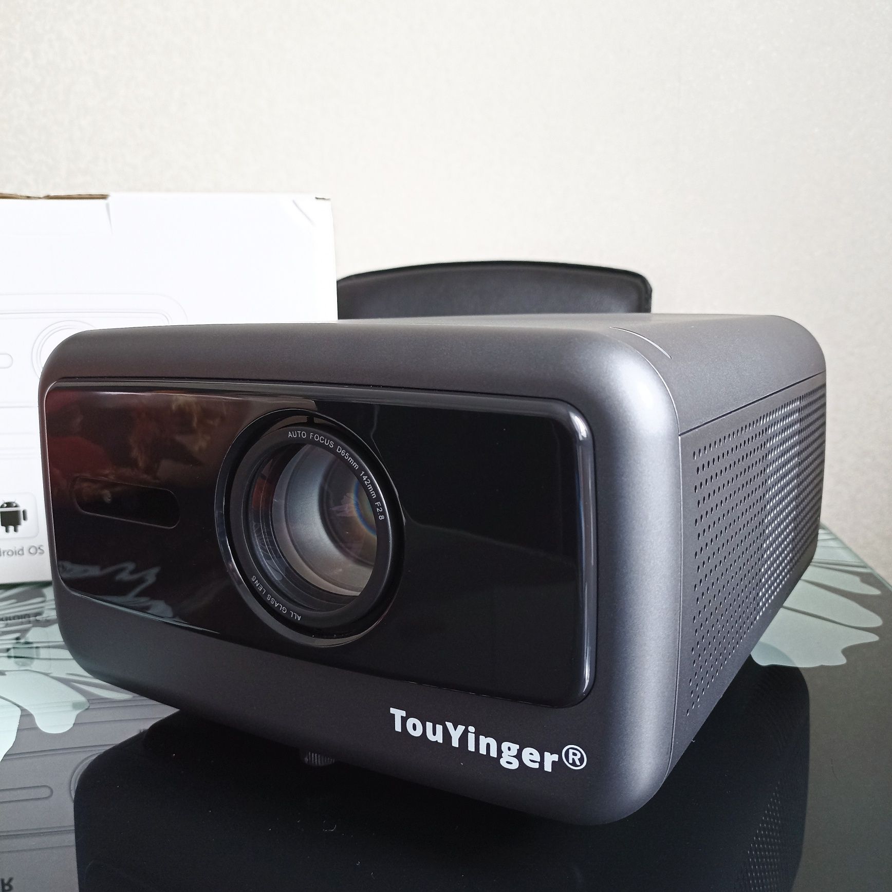 Проектор TouYinger Q12W PRO, Android 3/128GB + екран 100 дюймів