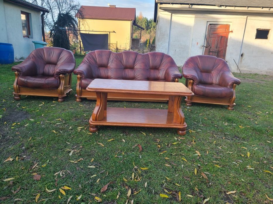 Комплект шкіряних меблів
