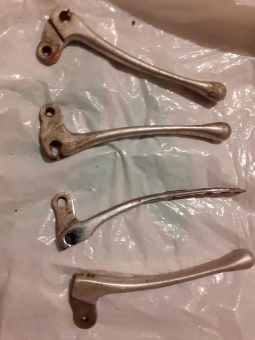 IŻ 49  tłoki i części