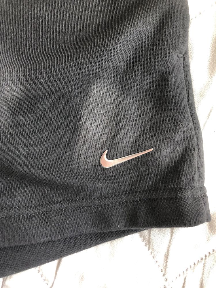 Діночі шорти nike