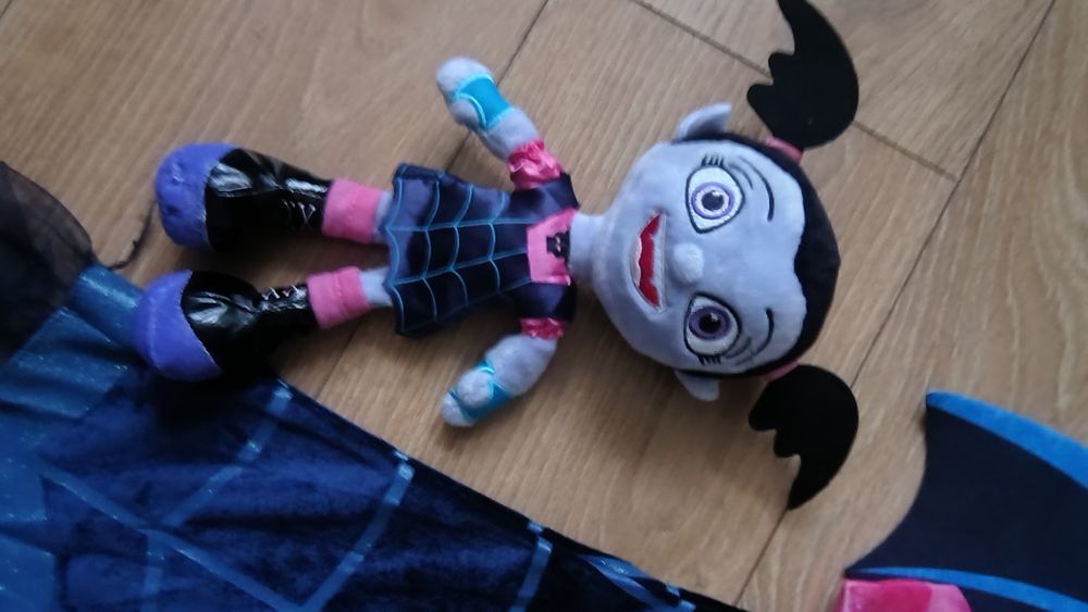 Kostium Vampirina 150 9 części