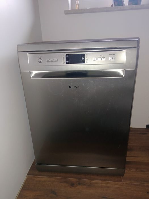 Zmywarka HOTPOINT uszkodzona