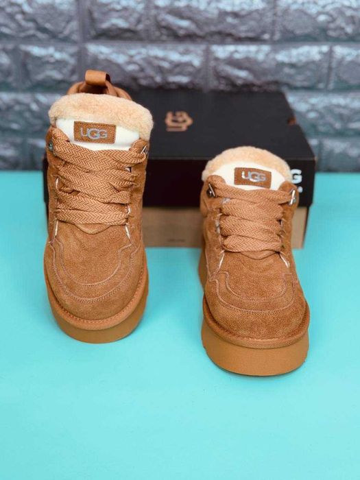 женские зимние кроссовки Ugg Lowmel рыжие высокеи кроссовки на меху