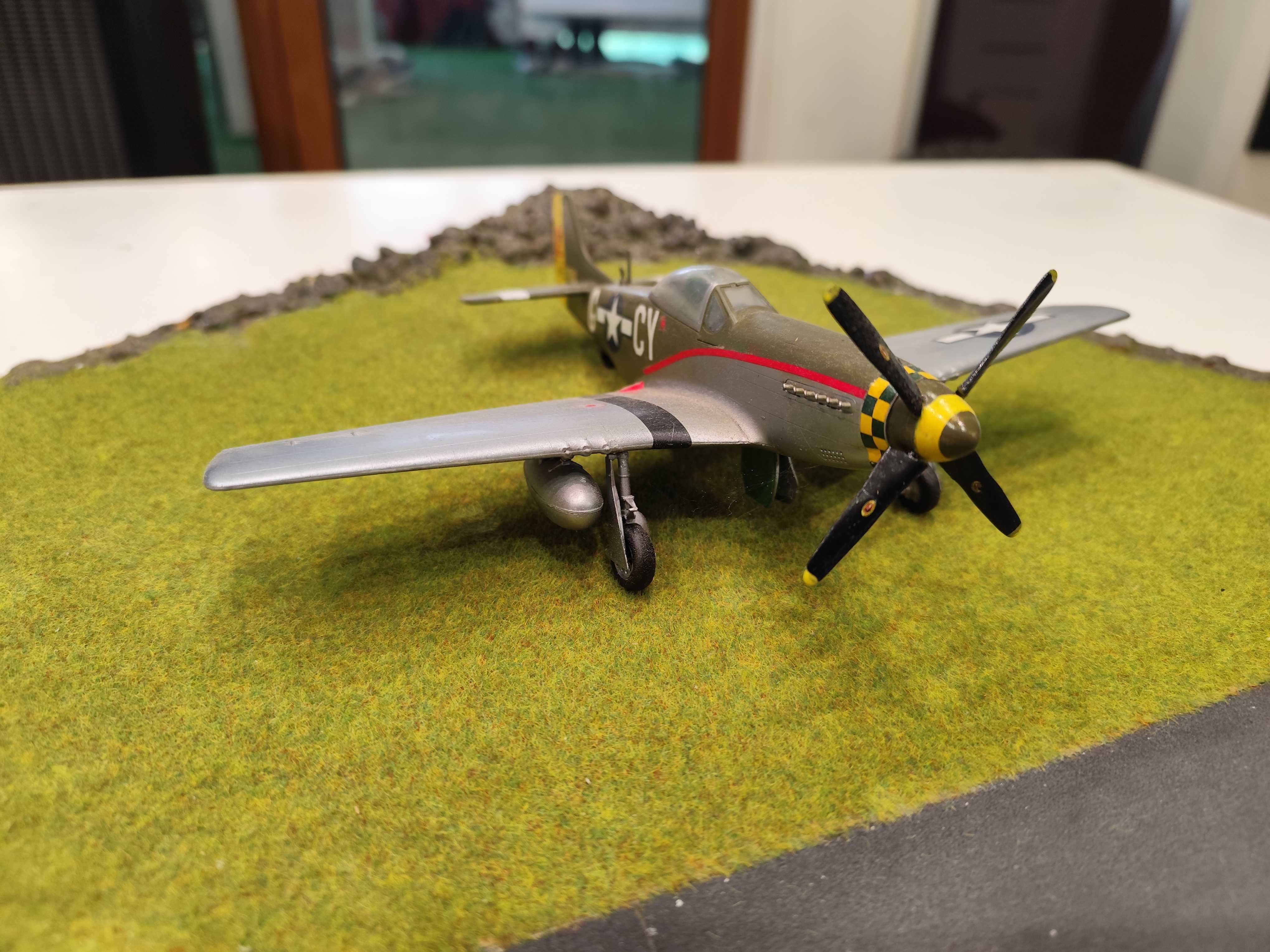 Model samolotu P51 D MUSTANG
