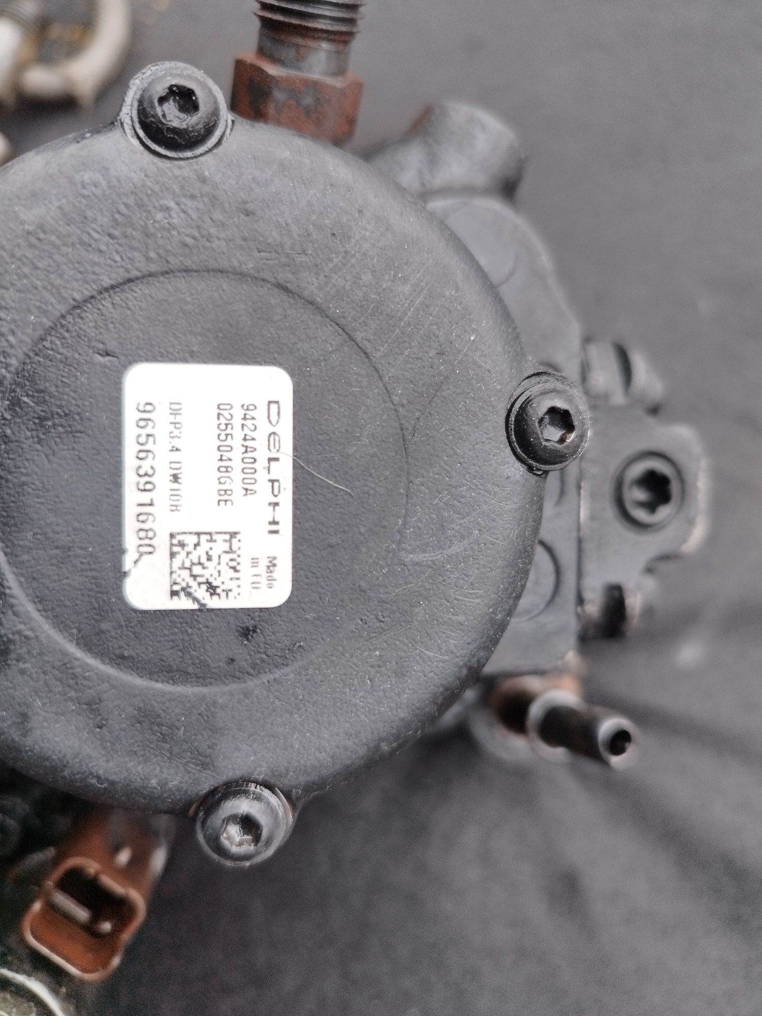 Wtryskiwacze +pompa 2.0 HDI 140km Delphi wysyłka