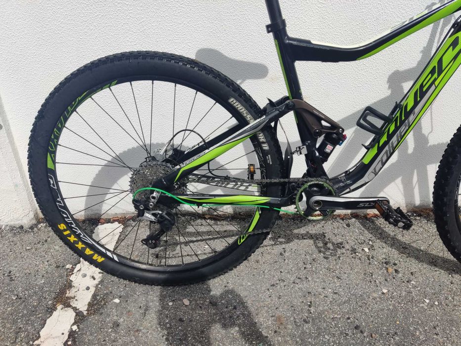 Coluer suspensao total  29 bem equipada barataa