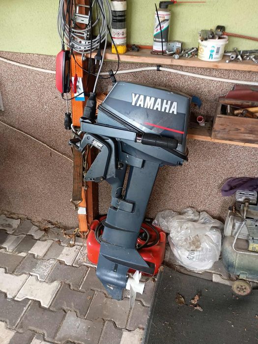 Silnik do Łódki 8 k