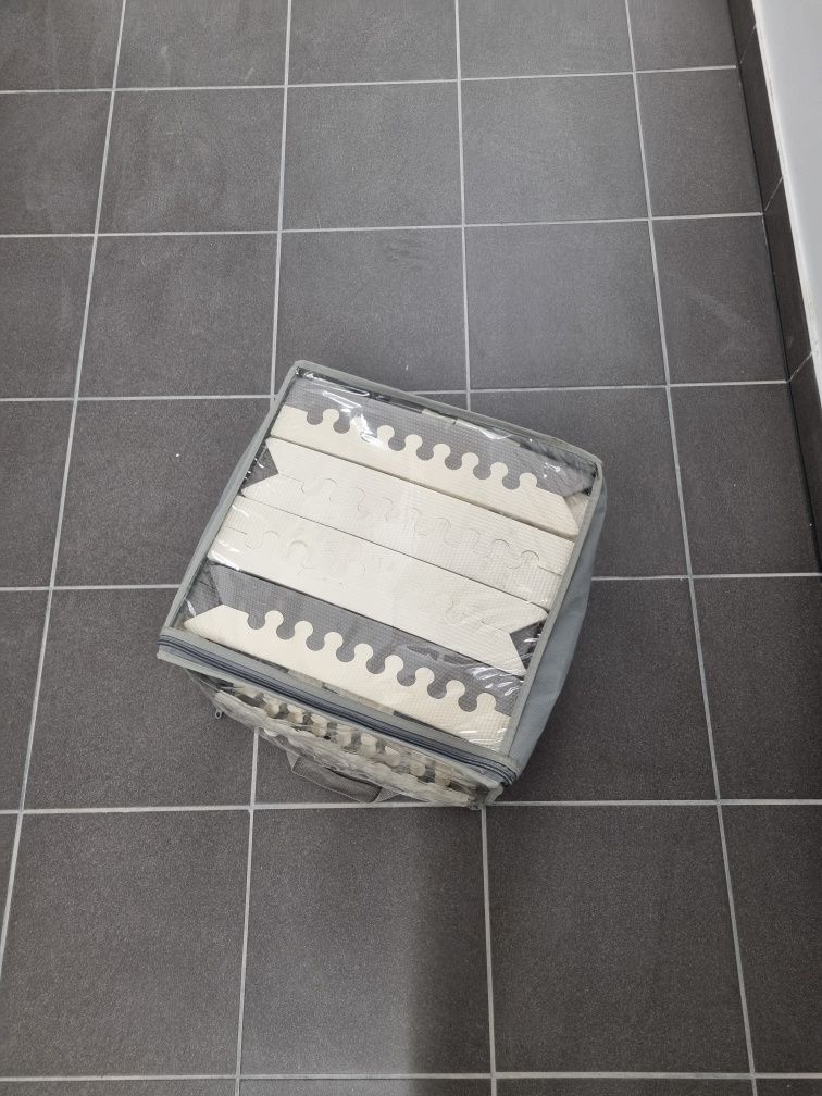 Mata piankową puzzle SkipHop szaro-kremowe