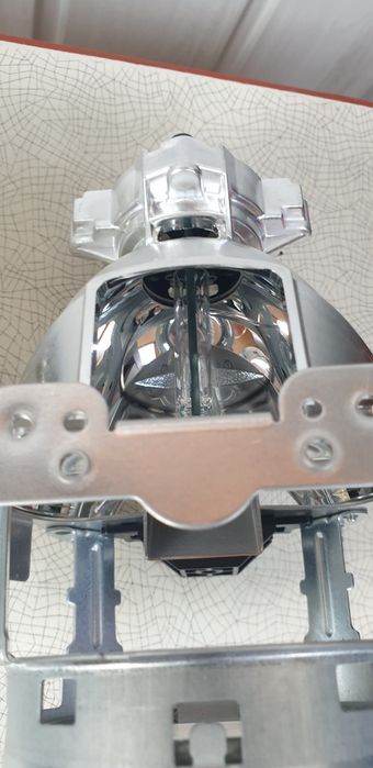 Линзы ксенон оригинал ближнего света Тойота Прадо 150