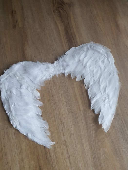 Skrzydła anioła białe