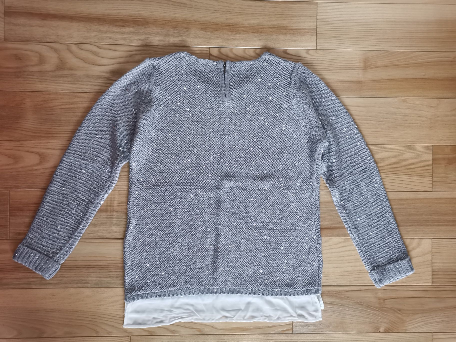 Nowy Sweterek sweter 38 M 40 L szary srebrny z cekinami świąteczny