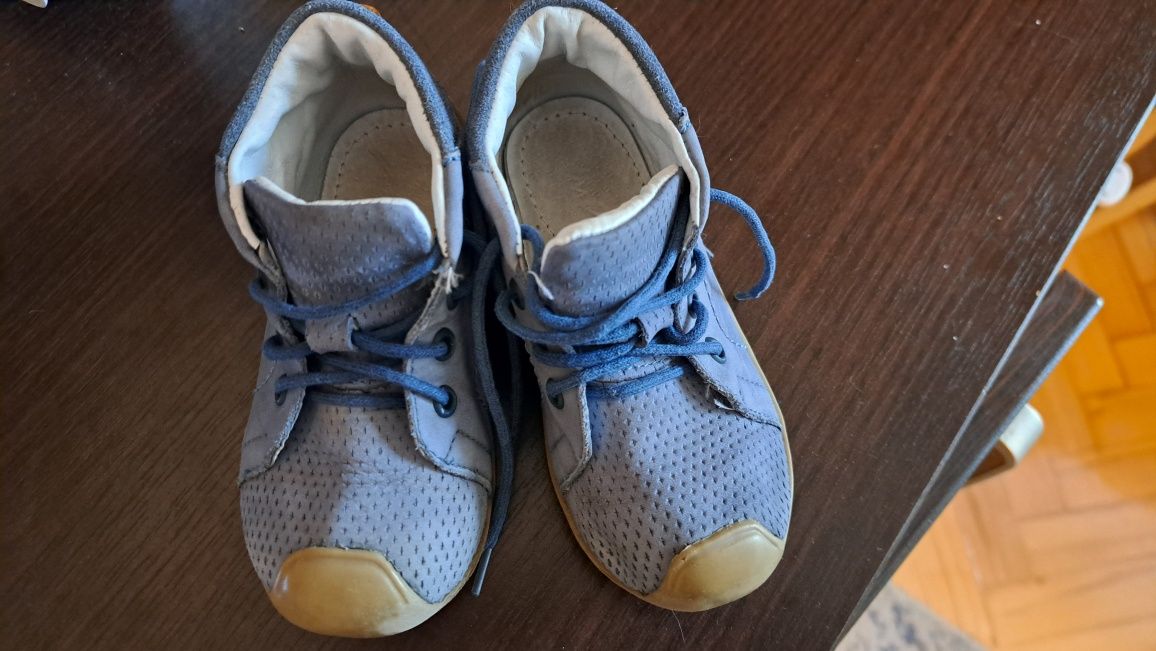 Buty jesienne rozmiar 23