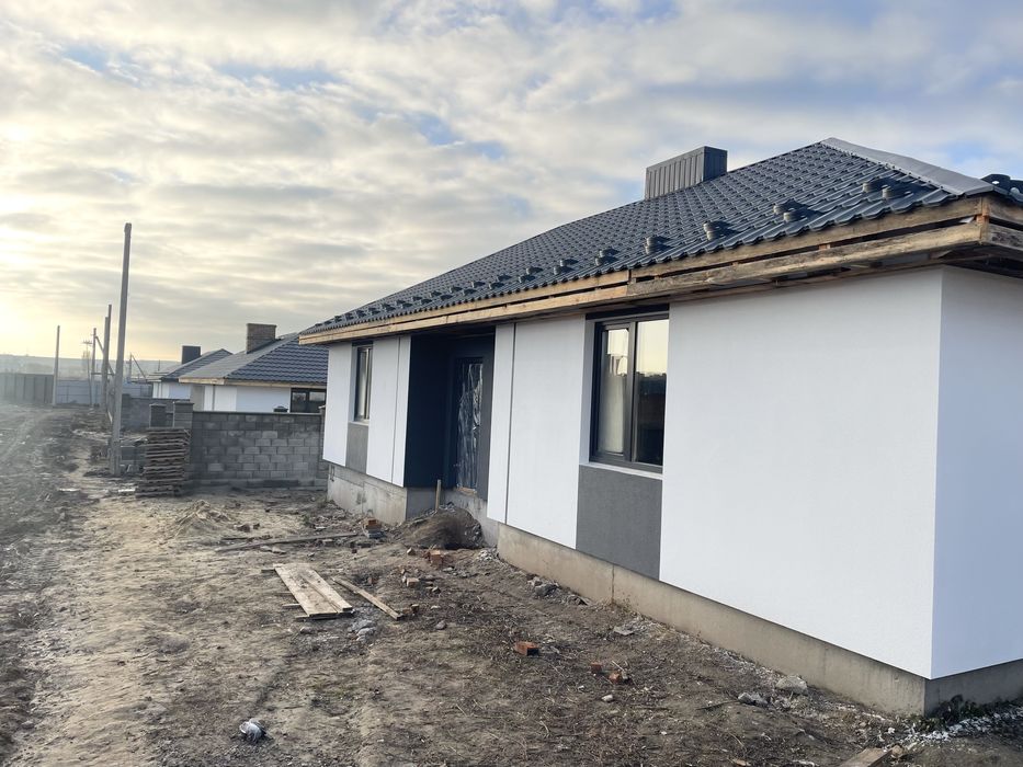 Окремий Будинок на Льонокомбінаті з Міськими Мережами