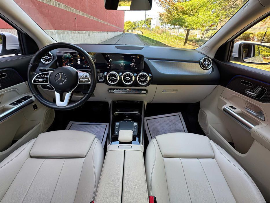 Mercedes-Benz GLA 250      2021