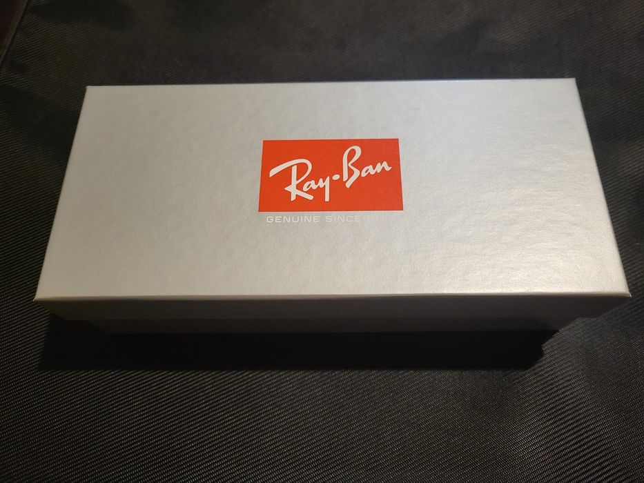 Оригінальні Сонцезахисні Oкуляри RAY-BAN New Aviator