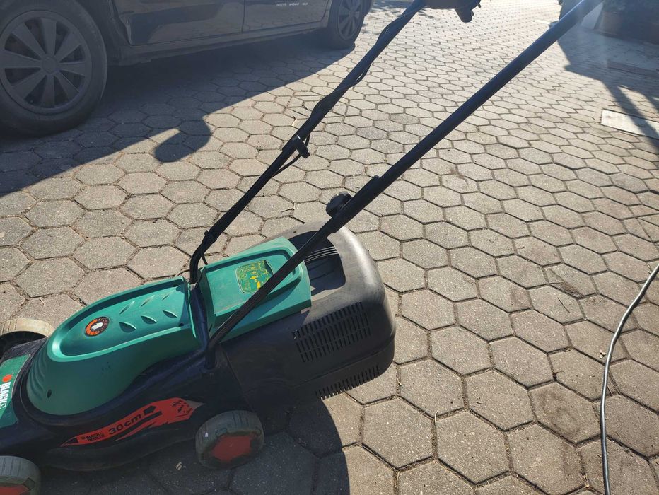 Corta relva B&D GR298