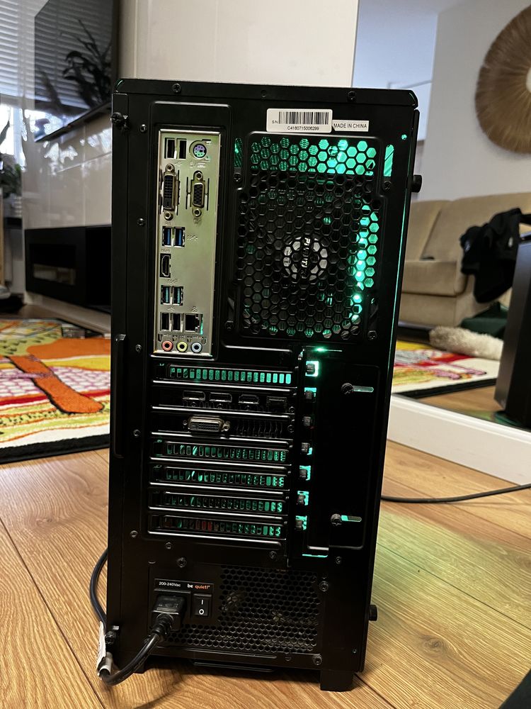 Komputer stacjonarny GTX 1070ti/Intel i7 8700/32gb ram