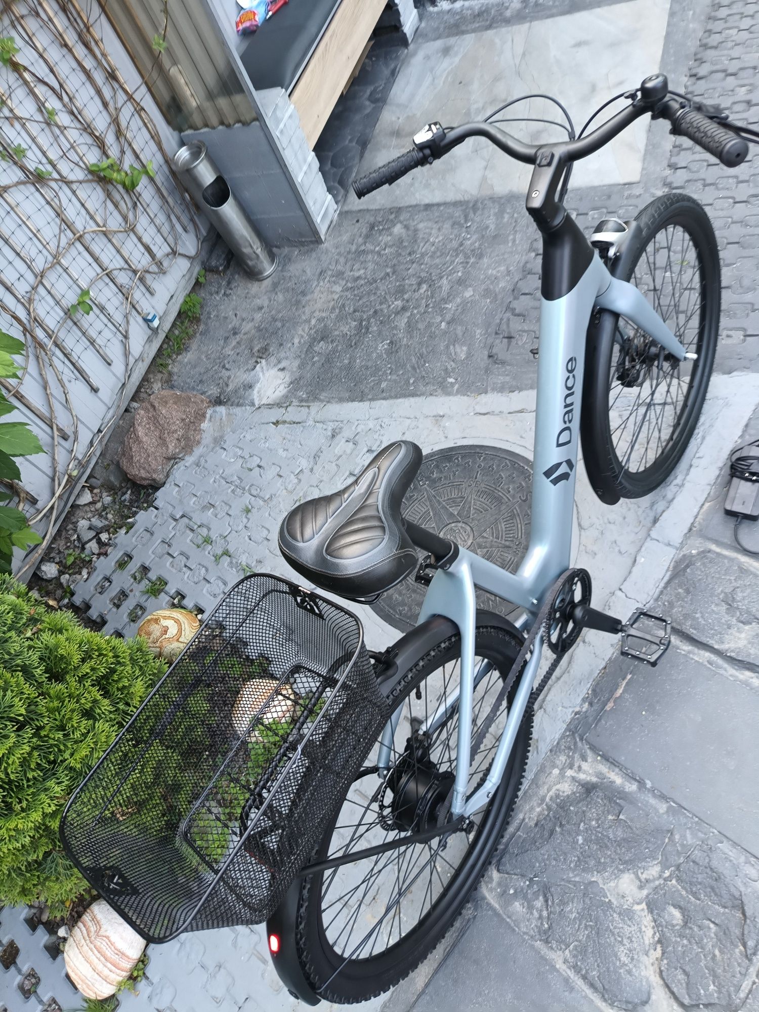 Електровелосипед на ремне Germany Dance Ebike 17 кг как новый с зарядн