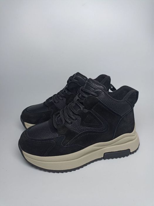 Кросівки черевики жіночі зимові р.36-40