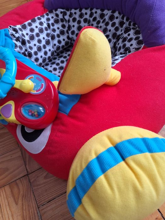 Brinquedo Almofada bebé  sentar
