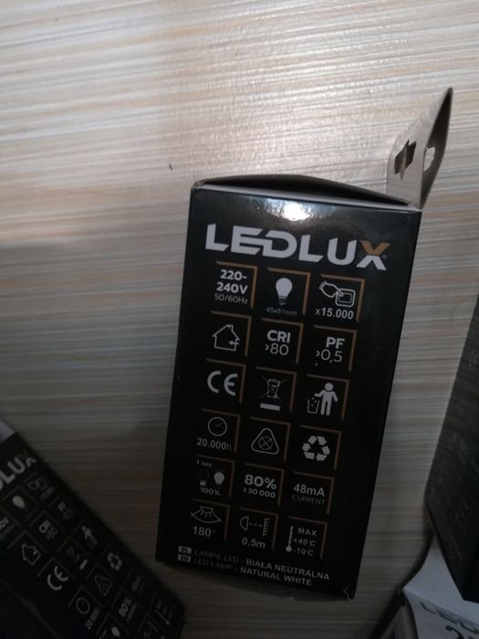 Nowe Żarówki Ledlux Premium Quality G45. 4sztuki