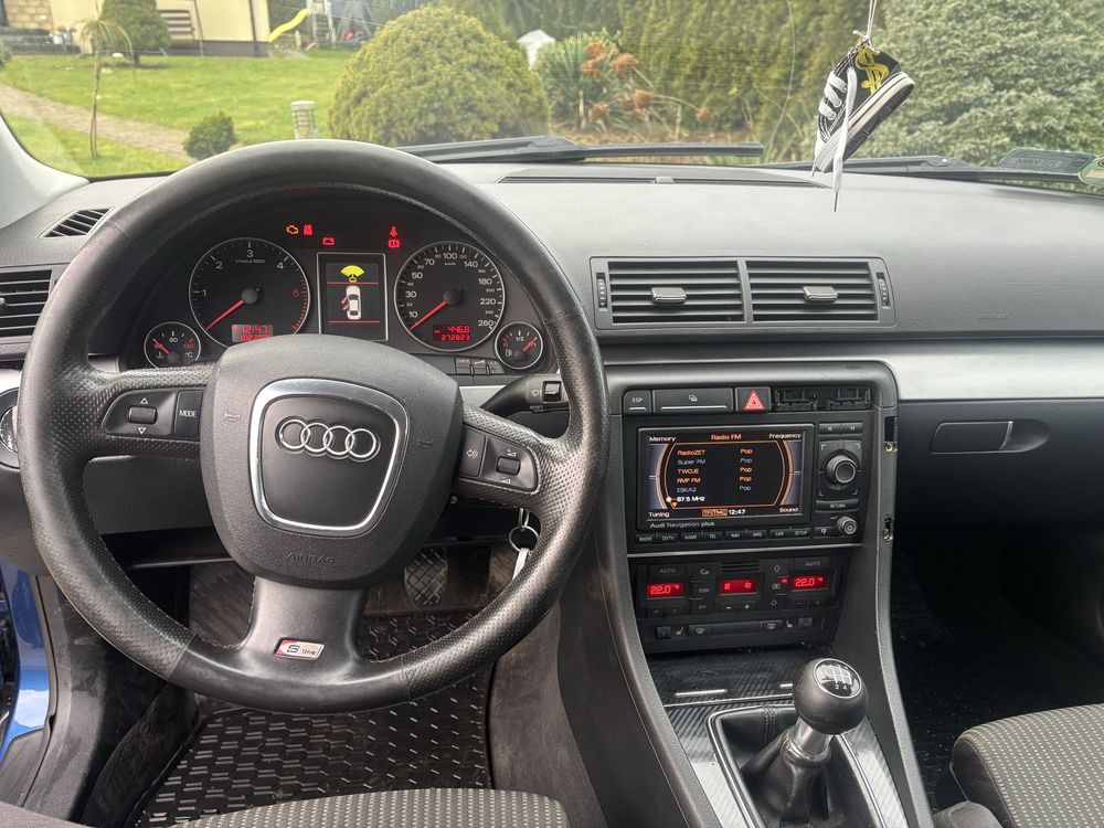 Sprzedam Audi a4b7 2.0tdi  140km