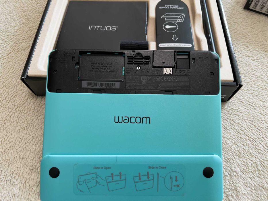 Графічний планшет Wacom Intuos Art Blue CTH-490 у відмінному стані