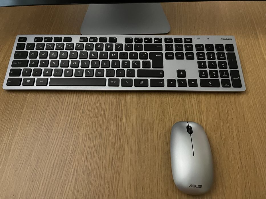 PC Asus Zen AiO ZN241IC (All in One) portes grátis