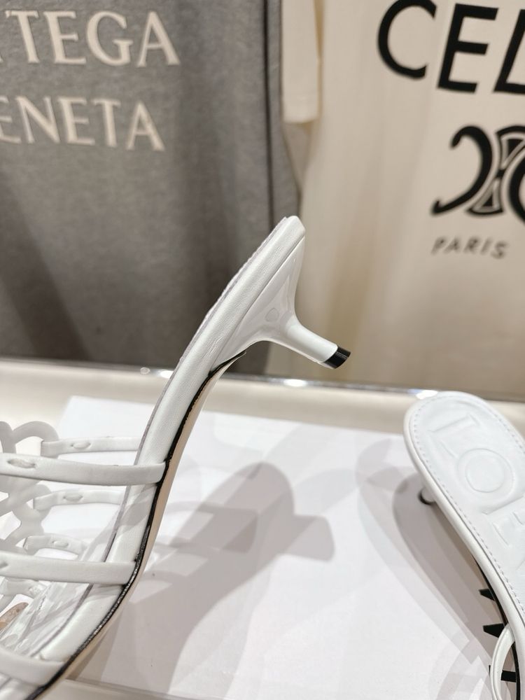 Мюлі, слінгбеки Loewe