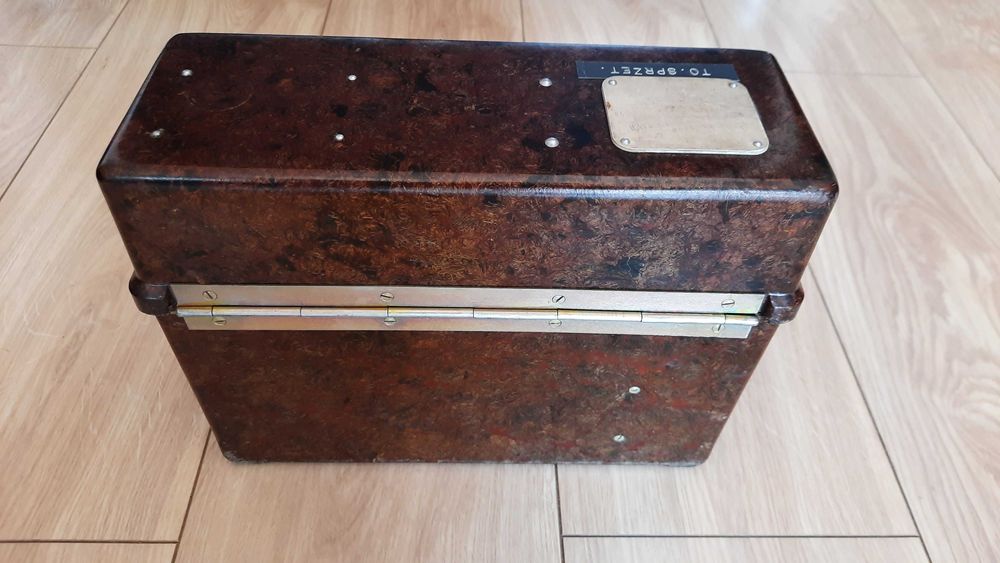 Telefon polowy MB - 66 z 1984r., egzemplarz nr 1