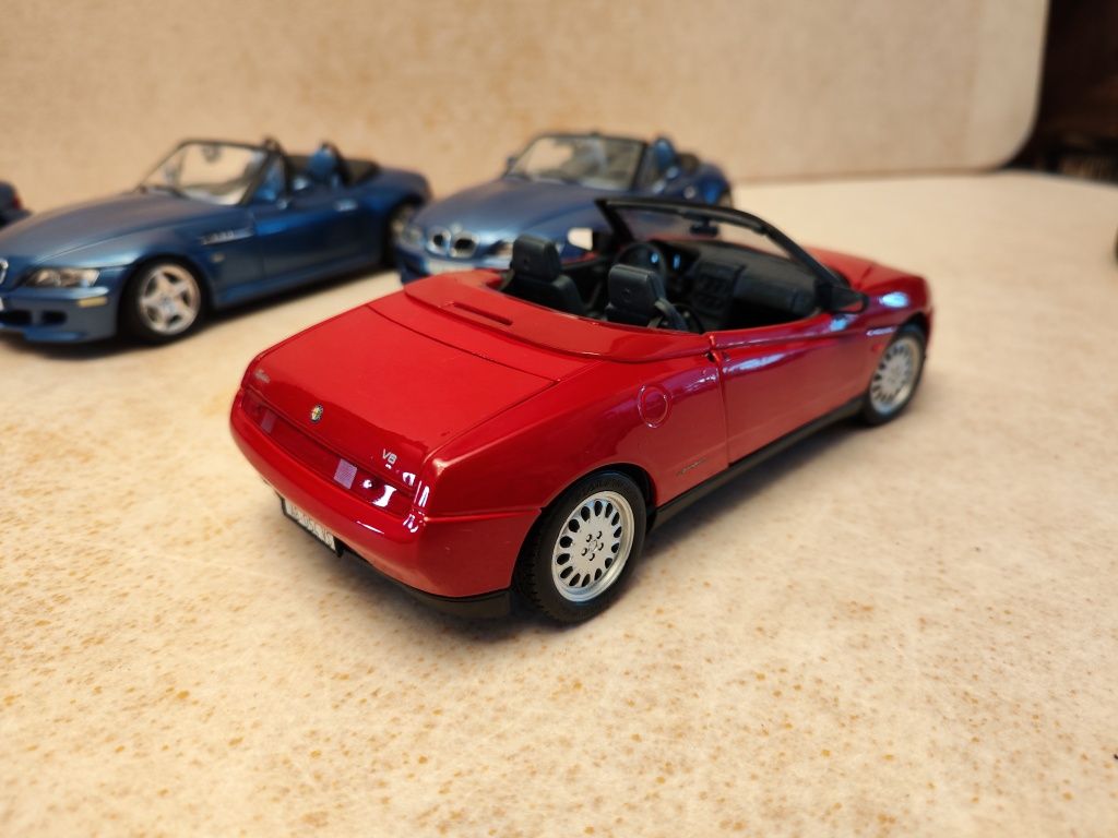 Alfa Romeo spider 1:18 Maisto