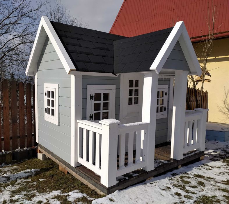 Niepowtarzalny domek drewniany dla dzieci