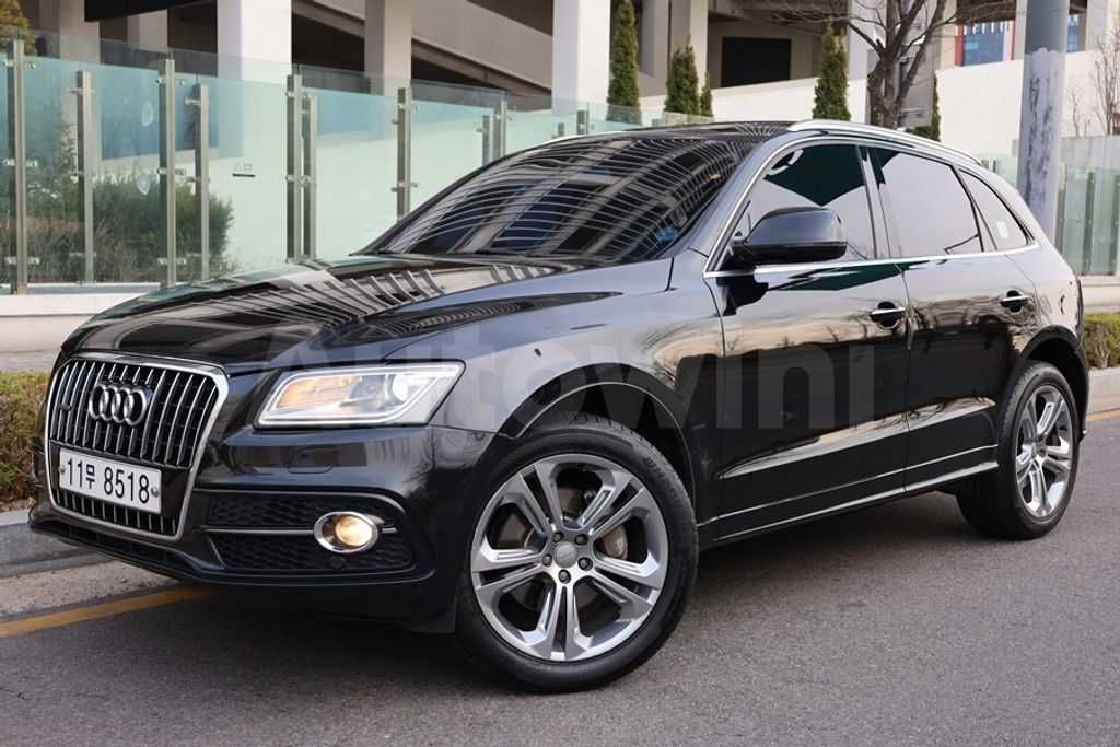 AUDI Q5 / Дизель /  З ПДВ