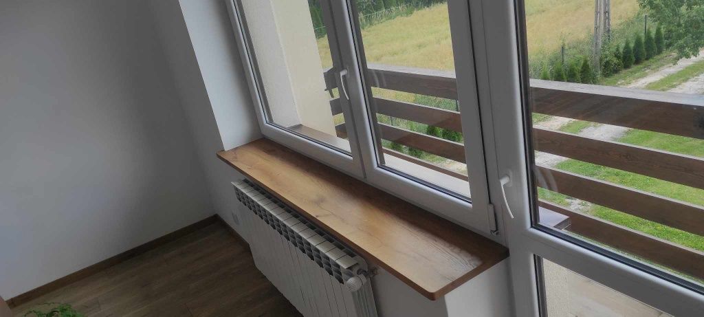 Parapety dębowe. Parapet drewniany
