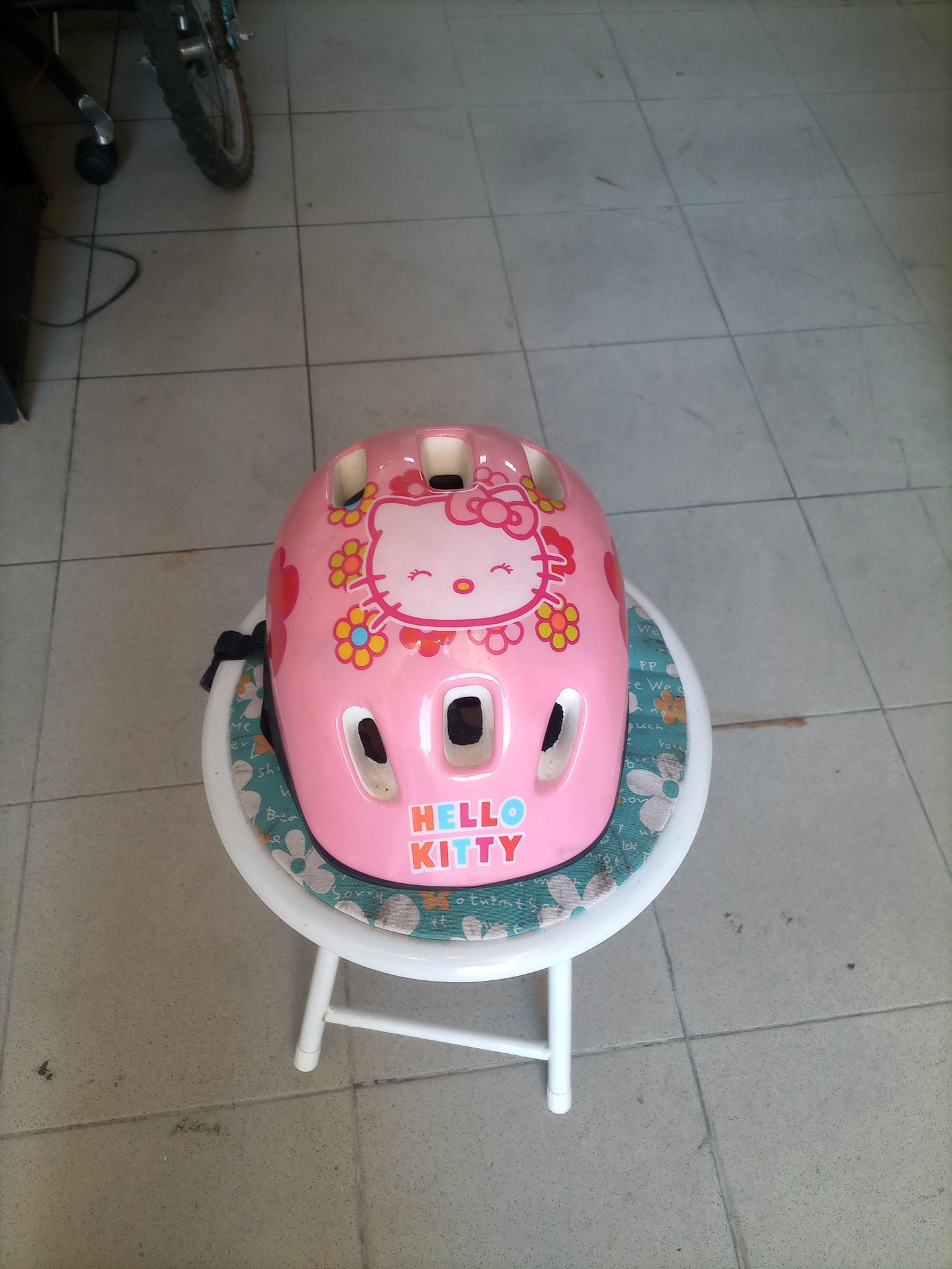Capacete criança Helô Kitty