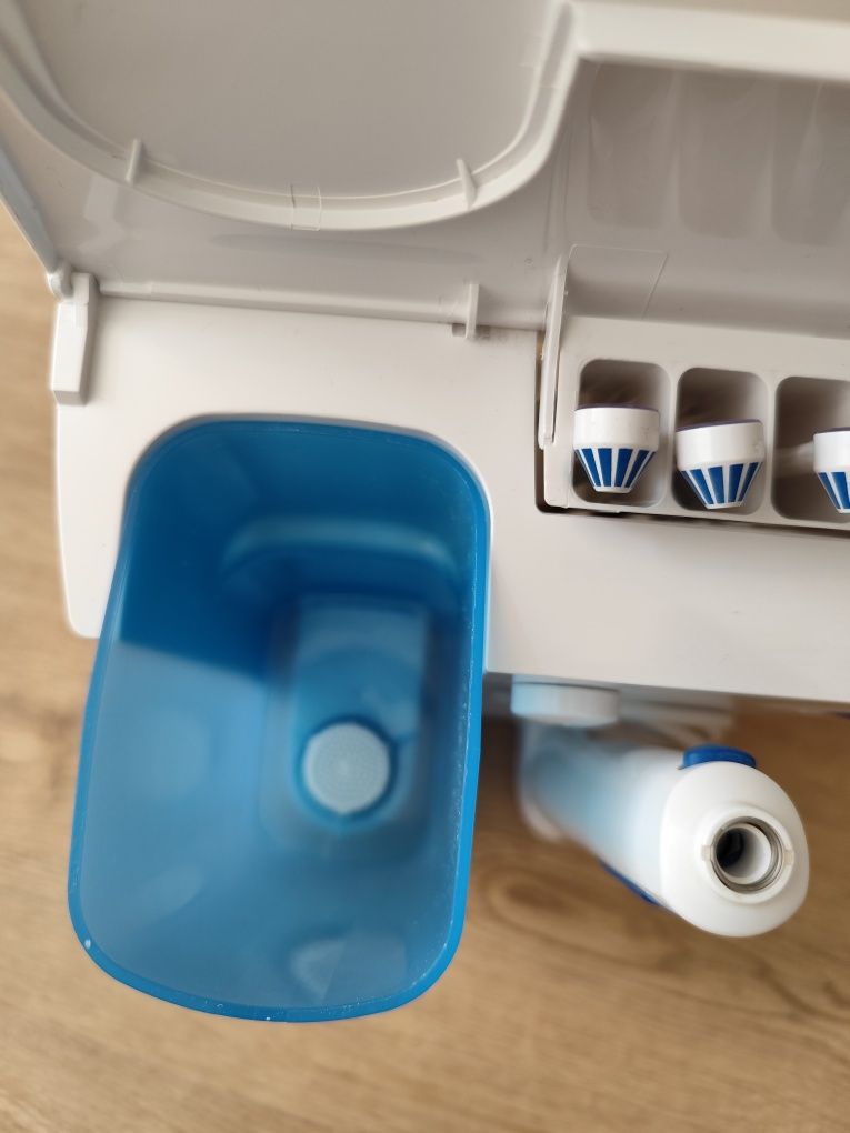 Irygator do zębów Oral-B Oxy Jet
